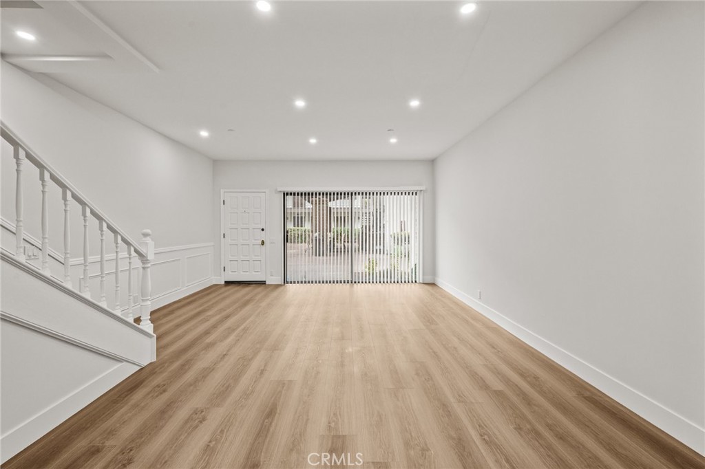 MLS #OC25265069 image #4