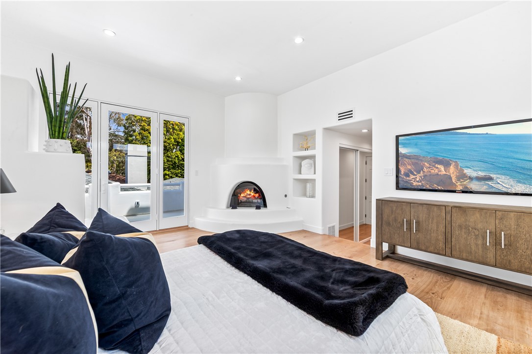 MLS #OC25265072 image #29