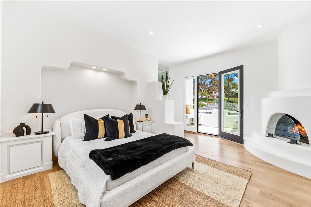 MLS #OC25265072 image #32