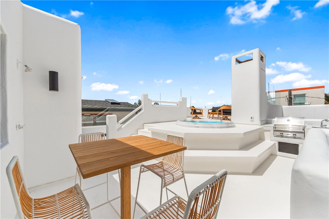 MLS #OC25265072 image #41