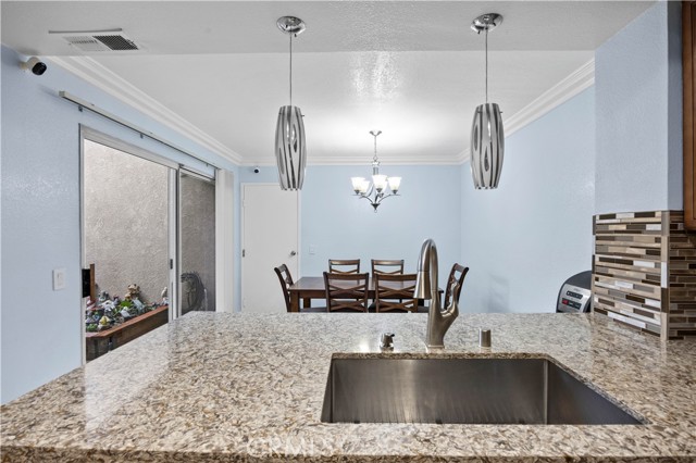 MLS #OC25265089 image #12