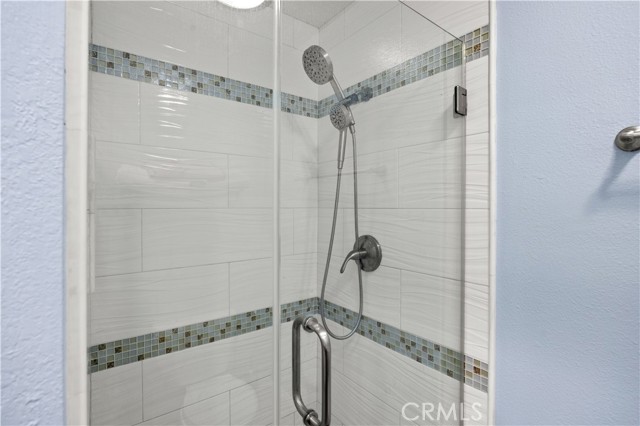 MLS #OC25265089 image #24