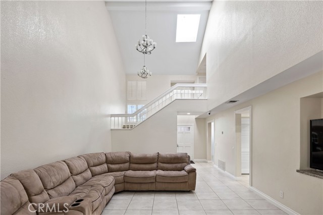 MLS #OC25265089 image #6