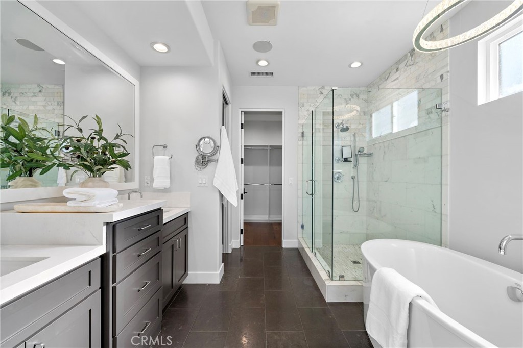 MLS #OC25265104 image #27