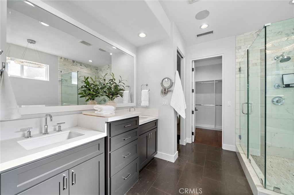 MLS #OC25265104 image #29