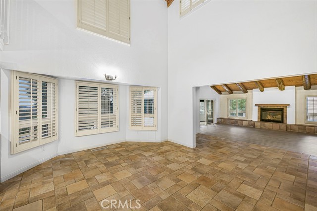 MLS #OC25265106 image #24