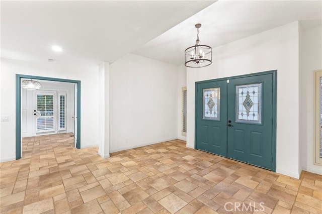 MLS #OC25265106 image #9