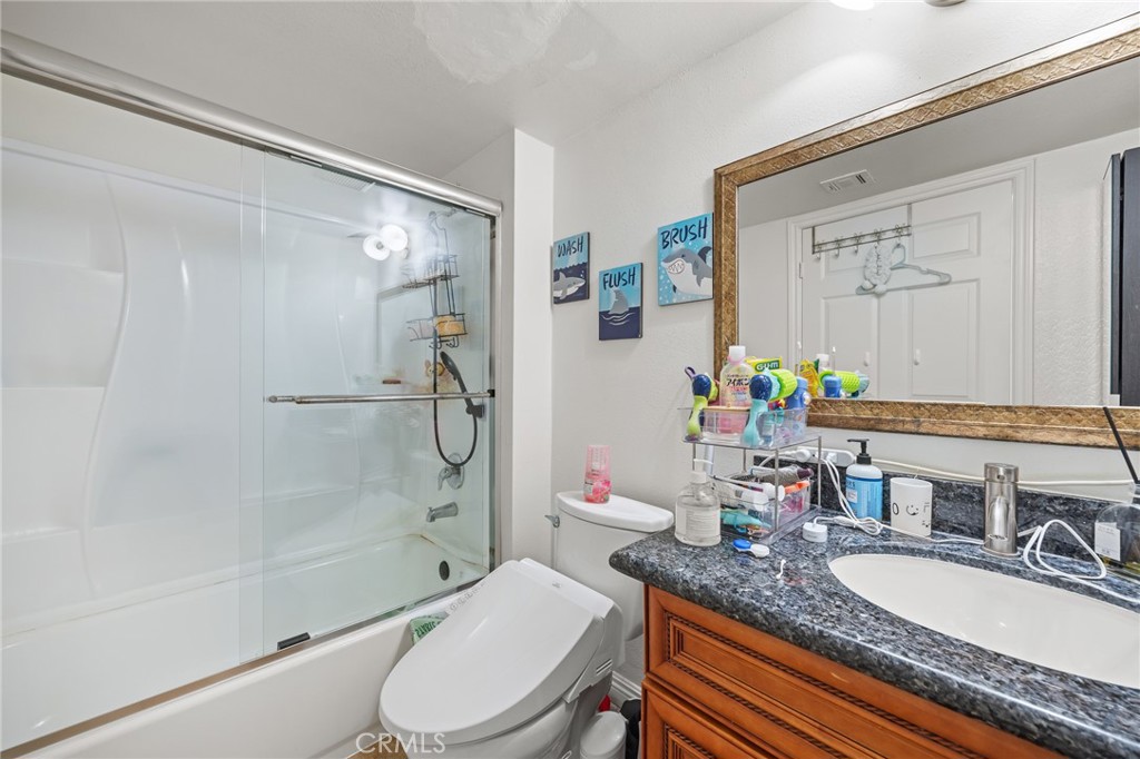 MLS #OC25265109 image #20