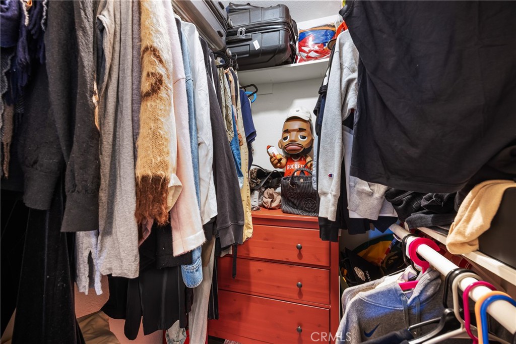 MLS #OC25265109 image #25