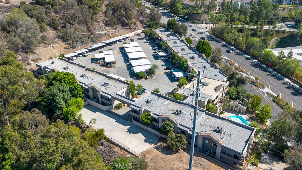 MLS #OC25265109 image #31