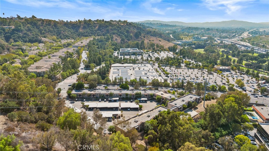 MLS #OC25265109 image #32