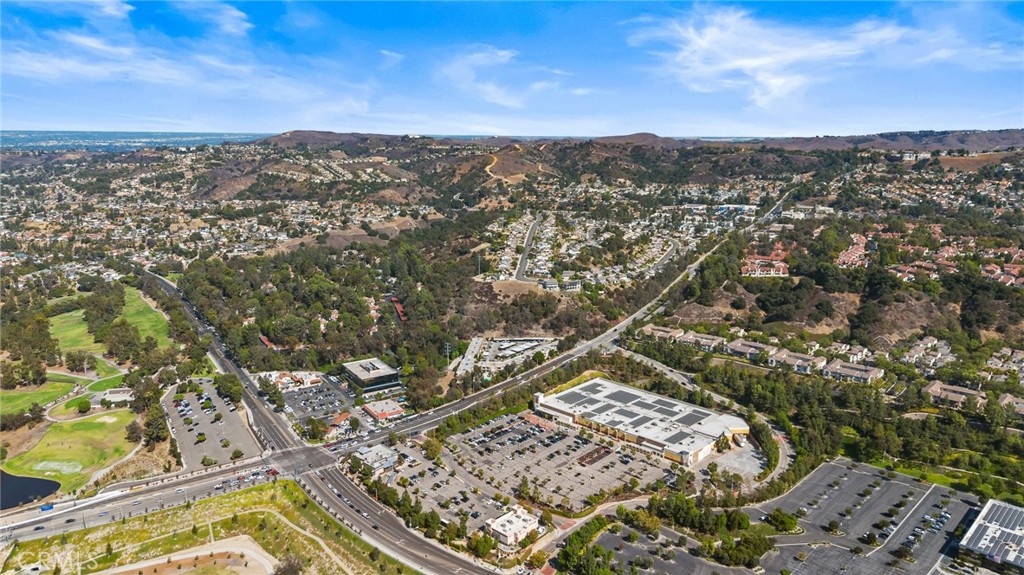 MLS #OC25265109 image #37