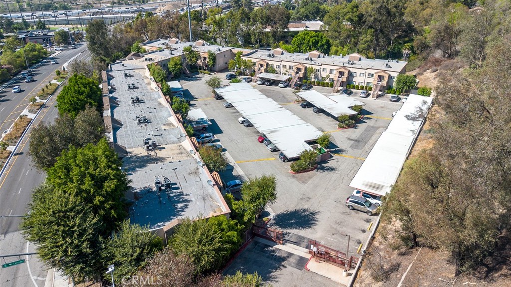 MLS #OC25265109 image #40