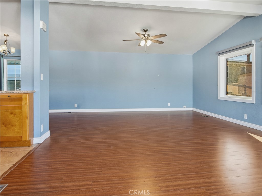 MLS #OC25265124 image #11