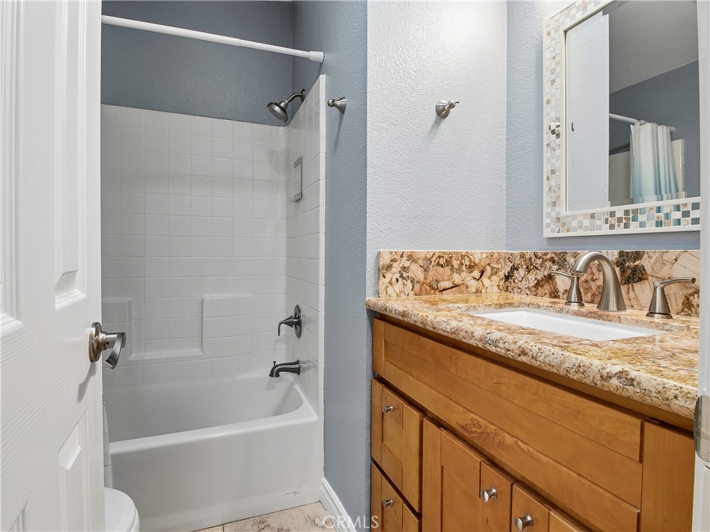 MLS #OC25265124 image #14