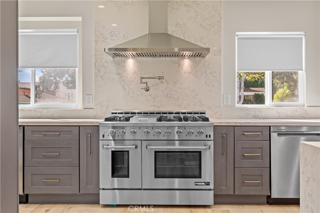 MLS #OC25265166 image #14