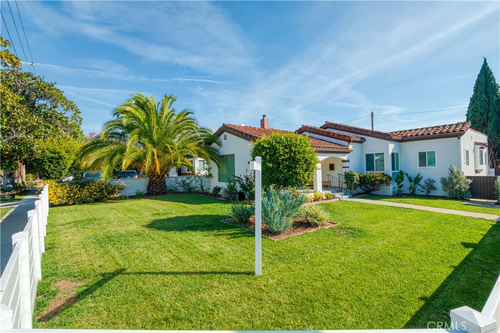 MLS #OC25265166 image #32