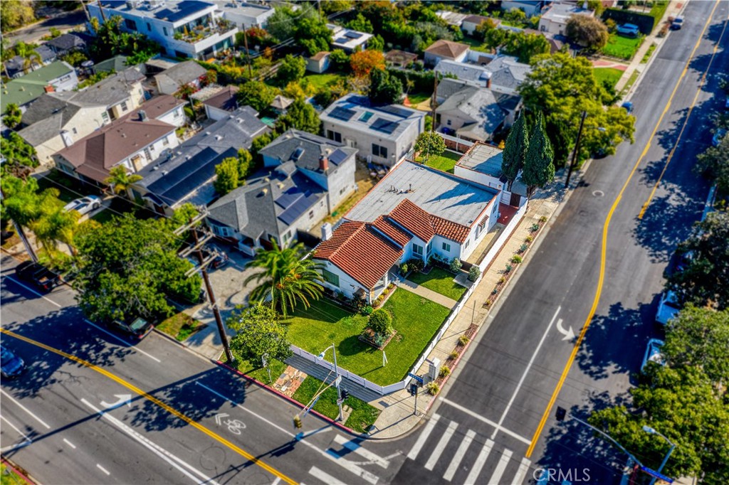 MLS #OC25265166 image #40