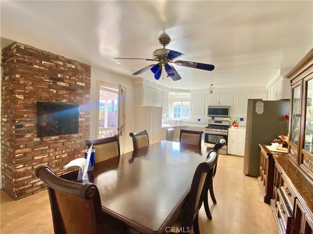 MLS #OC25265200 image #3