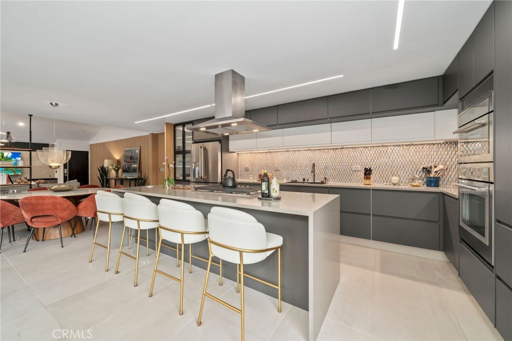 MLS #OC25265209 image #11