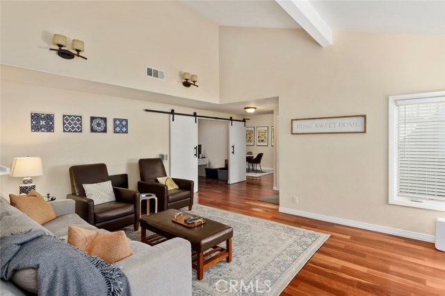 MLS #OC25265256 image #12