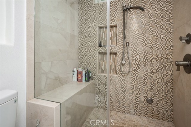 MLS #OC25265256 image #17