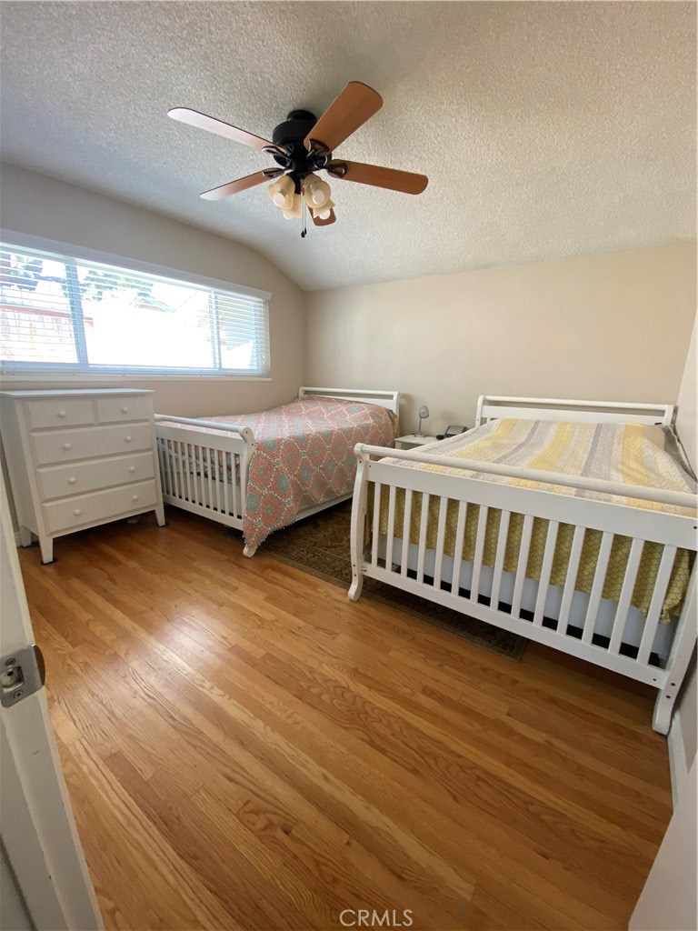 MLS #OC25265271 image #14