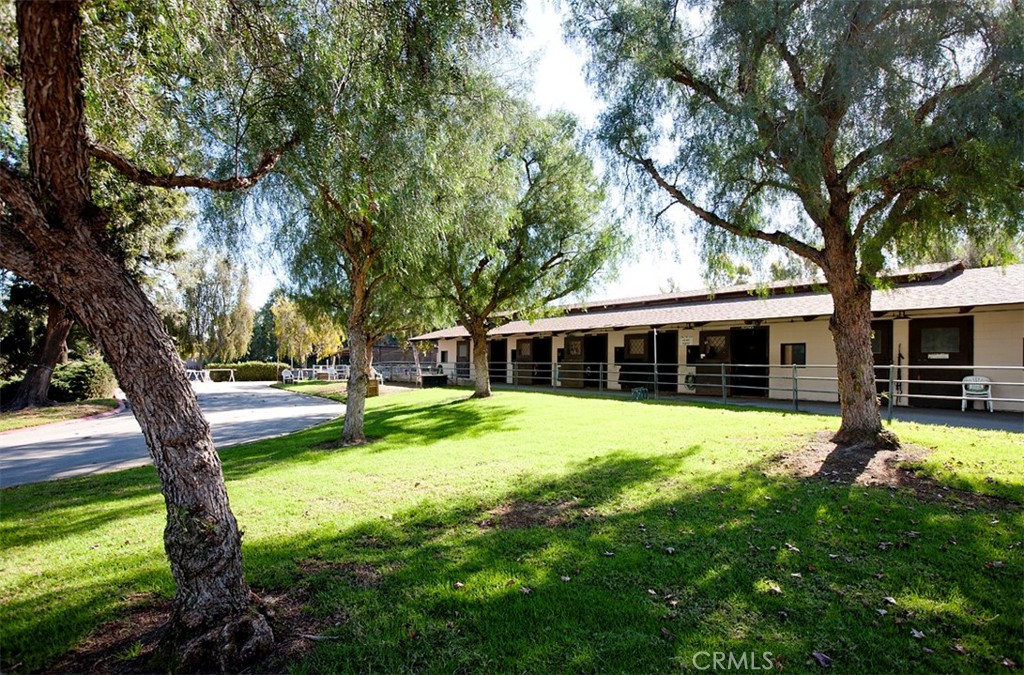 MLS #OC25265279 image #26