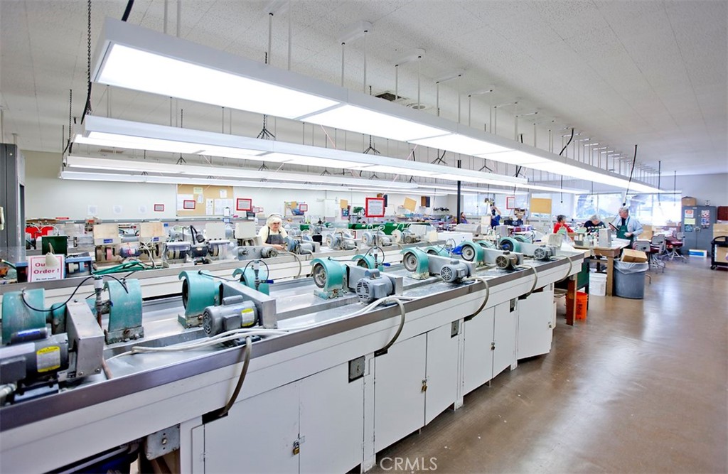 MLS #OC25265279 image #31