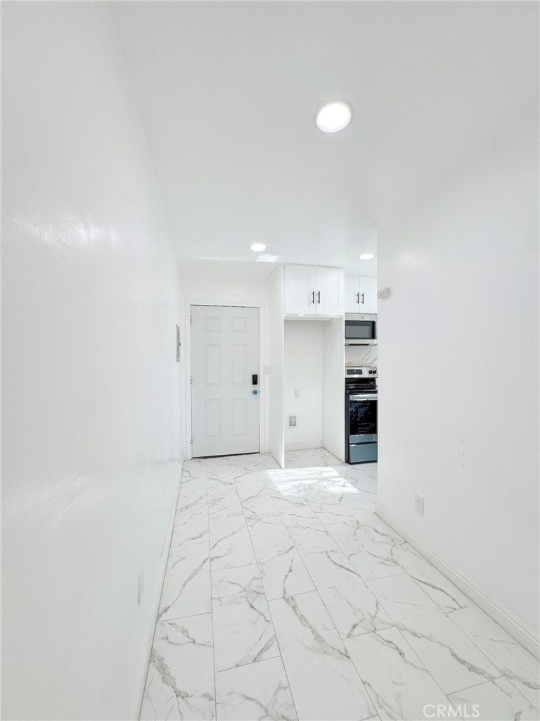 MLS #OC25265291 image #3