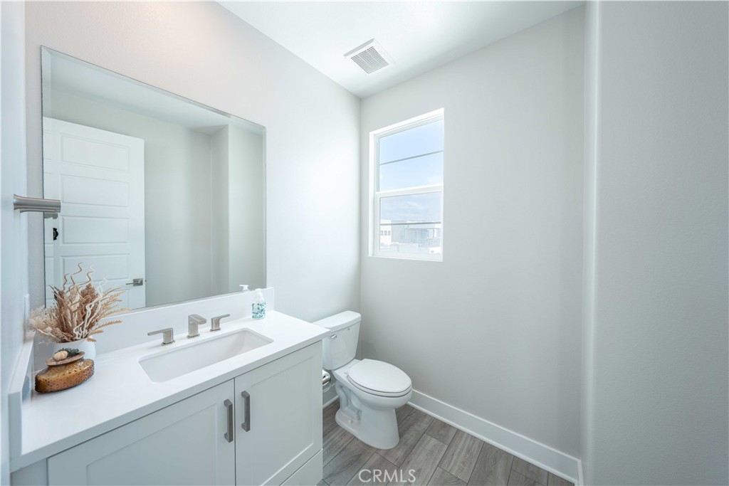 MLS #OC25265297 image #20