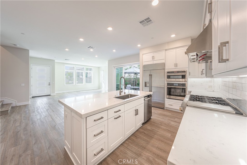 MLS #OC25265297 image #6