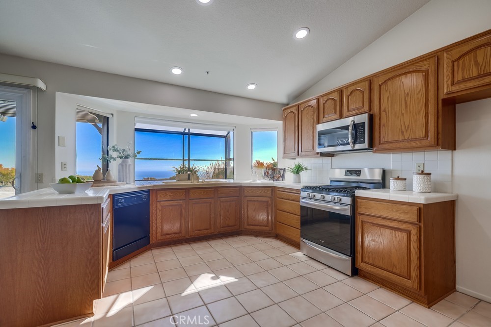 MLS #OC25265308 image #12