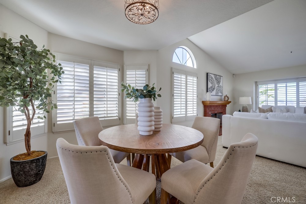 MLS #OC25265308 image #30