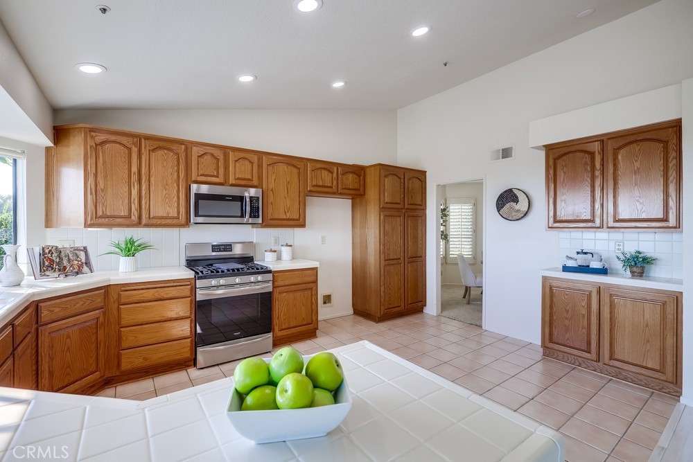 MLS #OC25265308 image #33