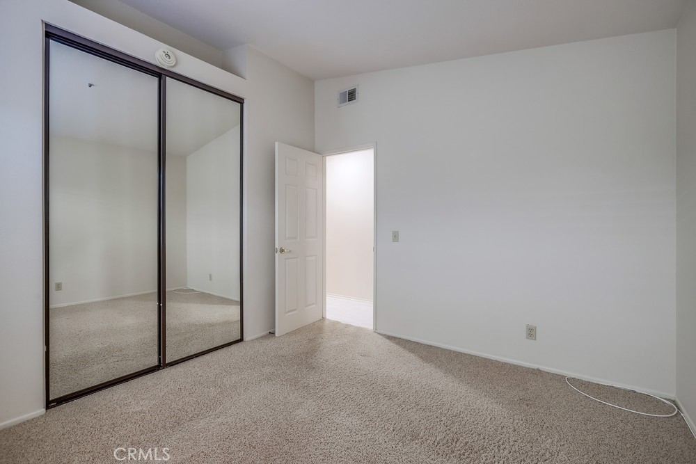 MLS #OC25265308 image #54