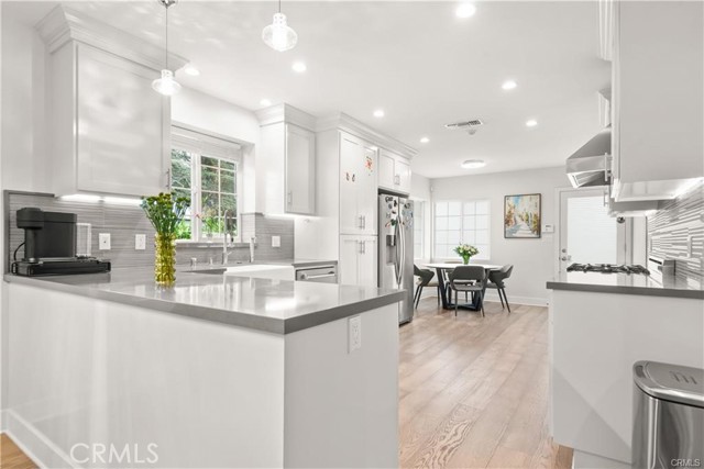 MLS #OC25265314 image #9