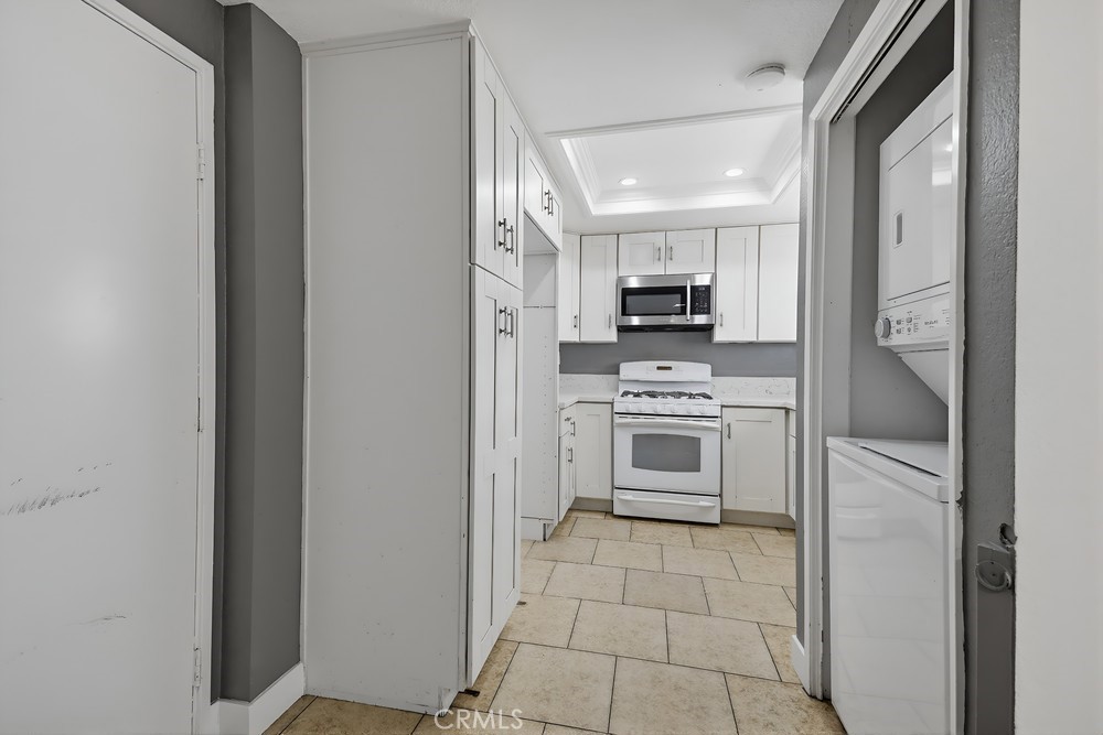 MLS #OC25265351 image #11