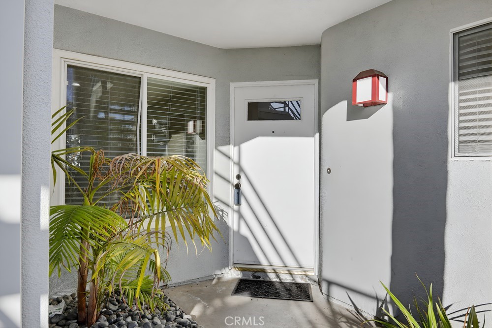 MLS #OC25265351 image #35