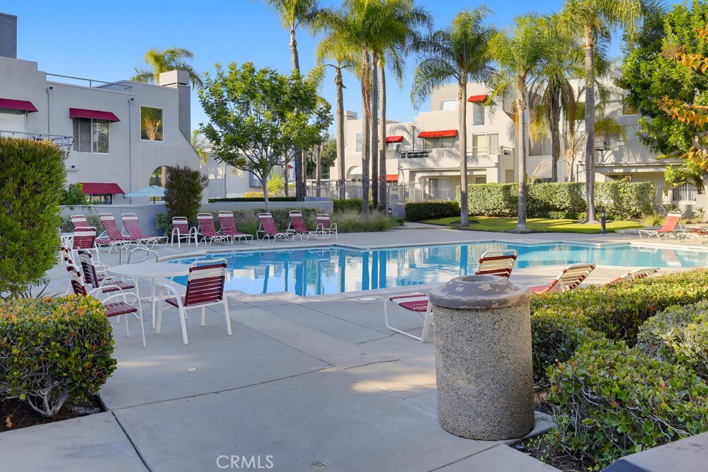 MLS #OC25265351 image #39