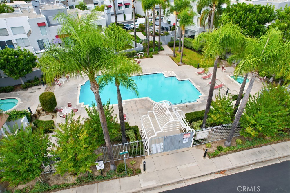 MLS #OC25265351 image #42