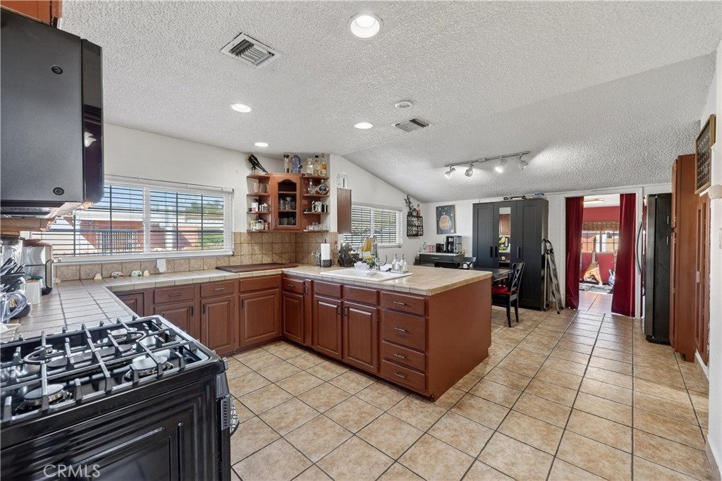 MLS #OC25265367 image #14