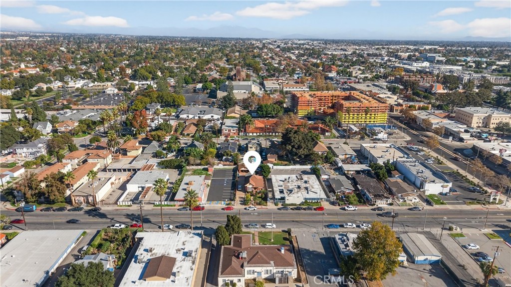 MLS #OC25265367 image #32