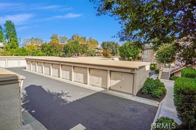 MLS #OC25265381 image #21