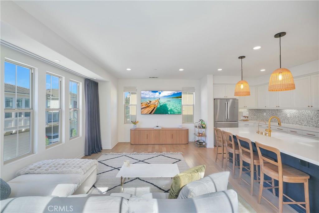 MLS #OC25265409 image #17