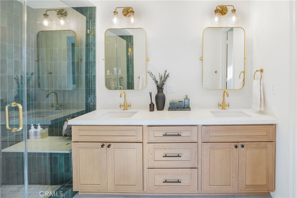 MLS #OC25265409 image #26