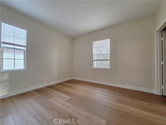 MLS #OC25265432 image #14