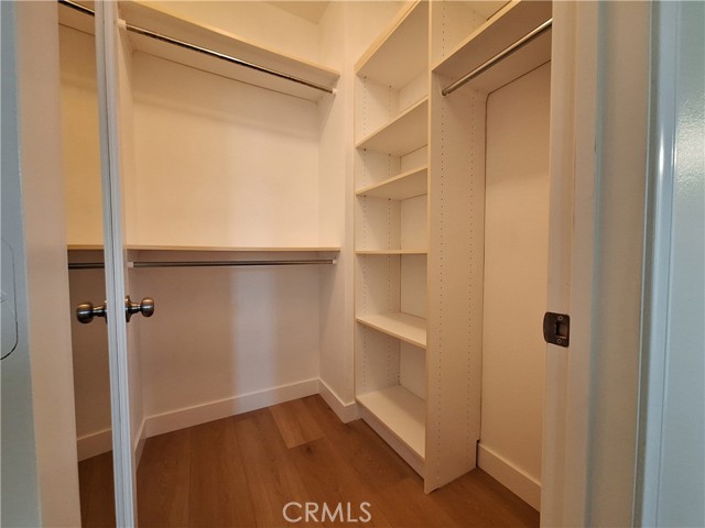 MLS #OC25265432 image #15