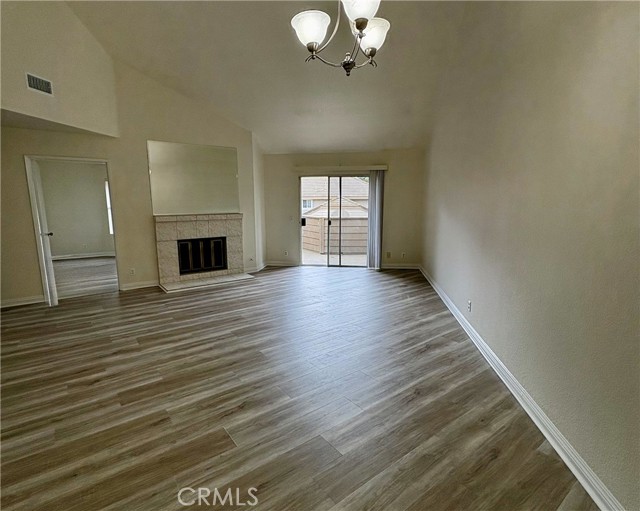 MLS #OC25265449 image #7