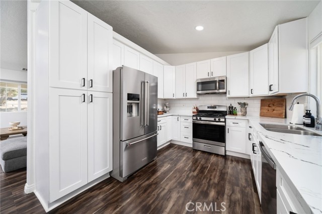 MLS #OC25265495 image #15